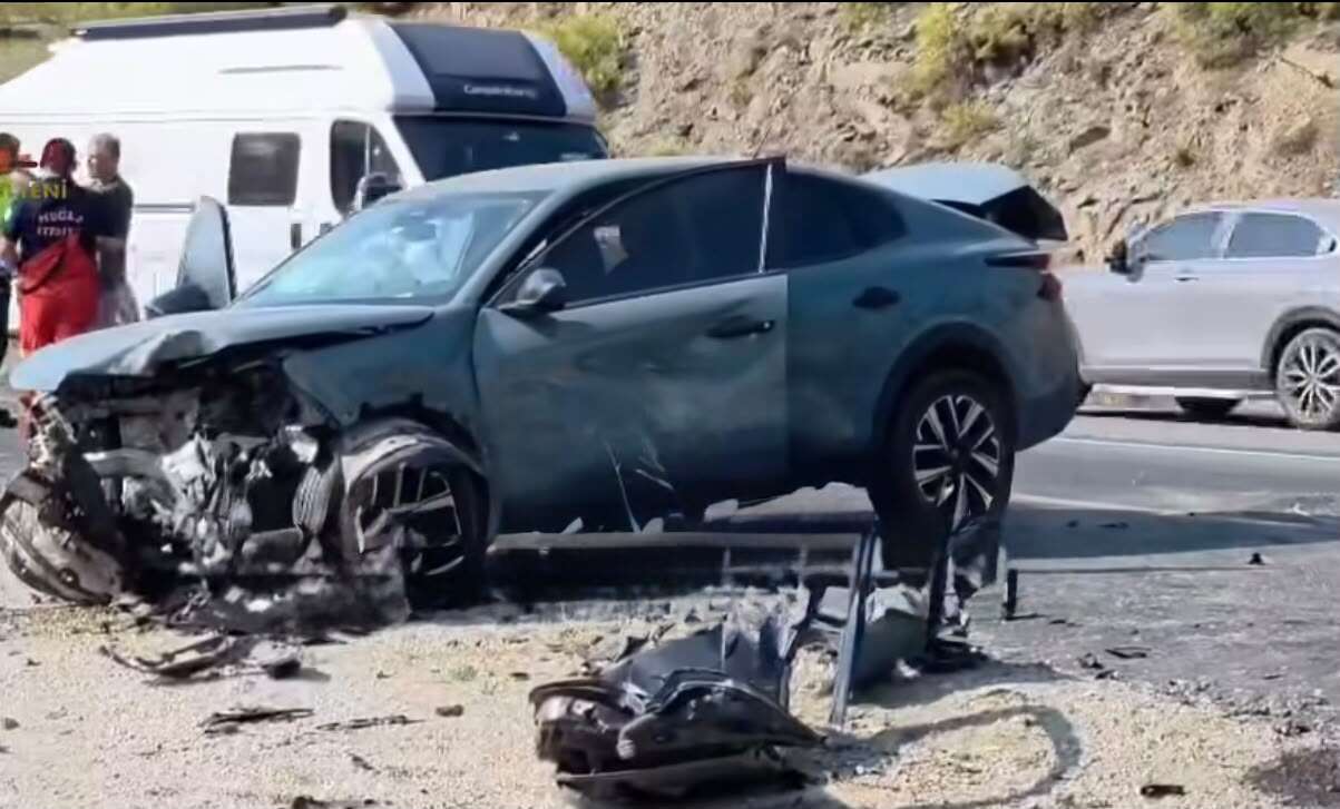 Muğla’da Hatalı Sollamada Kaza: 5 Yaralı, 2’si Ağır 3